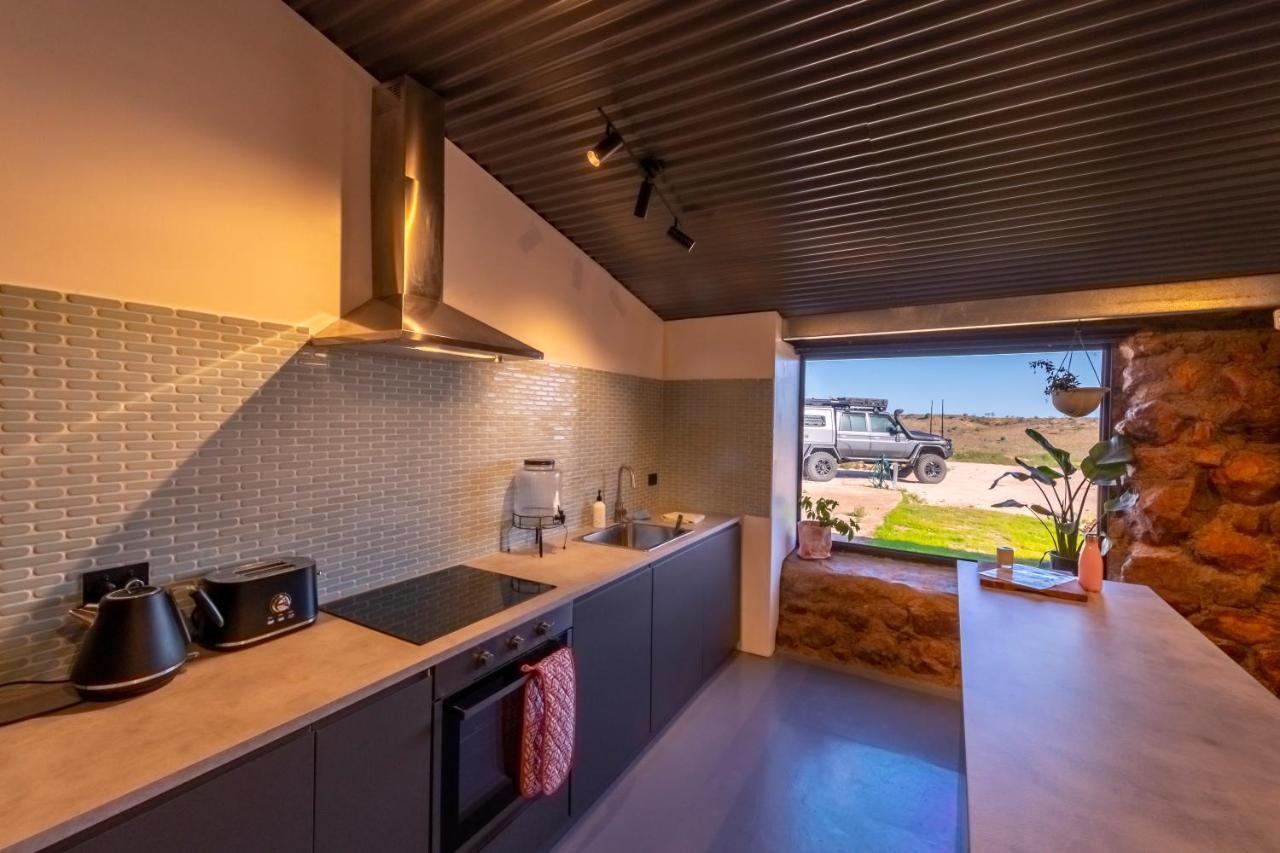 White Cliffs Accommodation -Daybreak Dugout - Unique Cave House Экстерьер фото